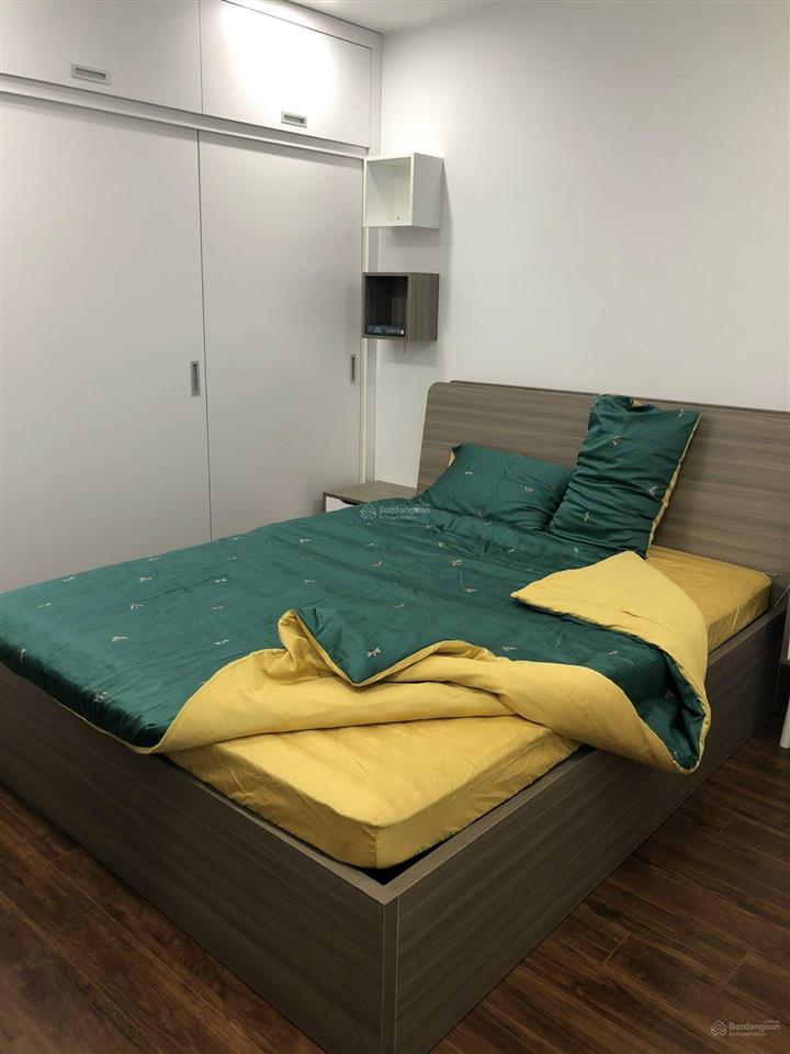 Siêu hiếm có slot đỗ ô tô dưới hầm. 73m2, giá 6.950 tỷ, hướng đẹp, sẵn sổ