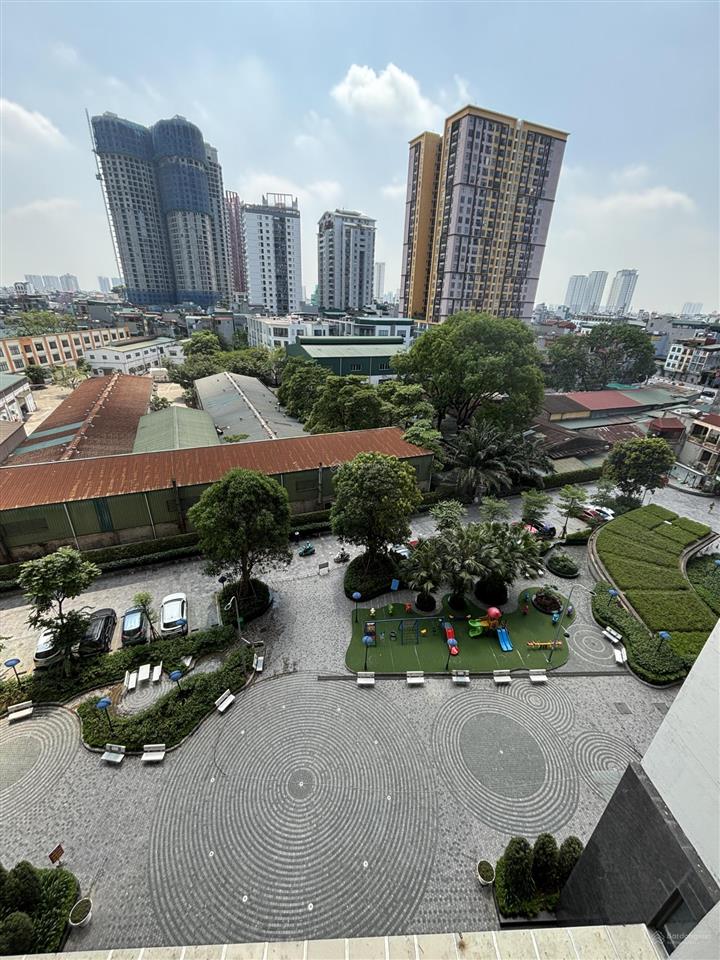 6,35 tỷ  71m2, hướng đông siêu mát, tầng trung, sẵn sổ, định công, thanh xuân