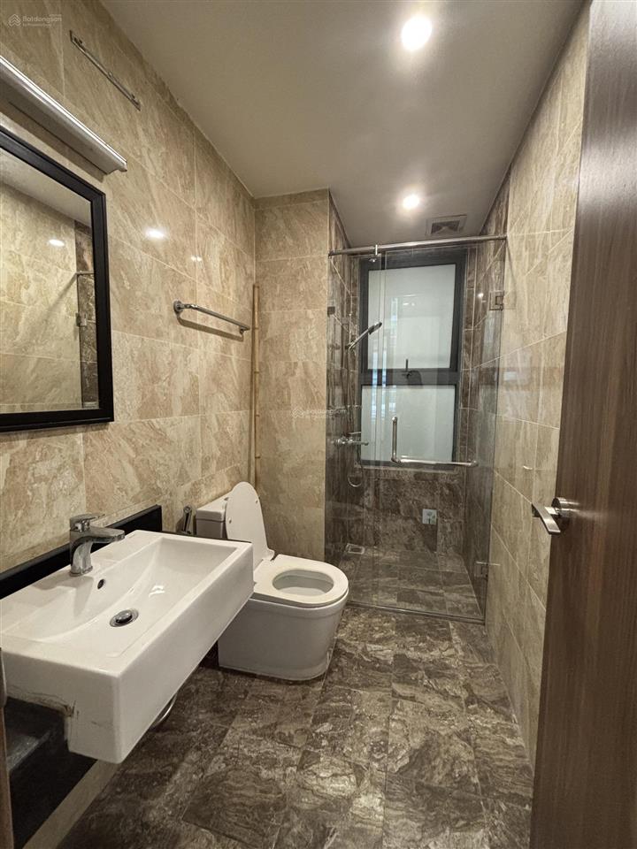 6.950 tỷ 3pn 2vs, full đồ. sky central 176 định công, thanh xuân, phương liệt