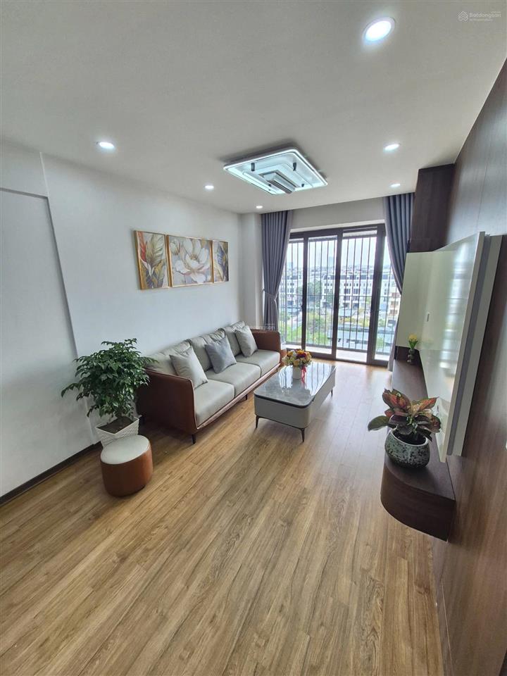 Cho thuê gấp 2pn2vs, 10,5 triệu, đủ đồ, ở ngay, green park, bến xe nước ngầm, bv nội tiết