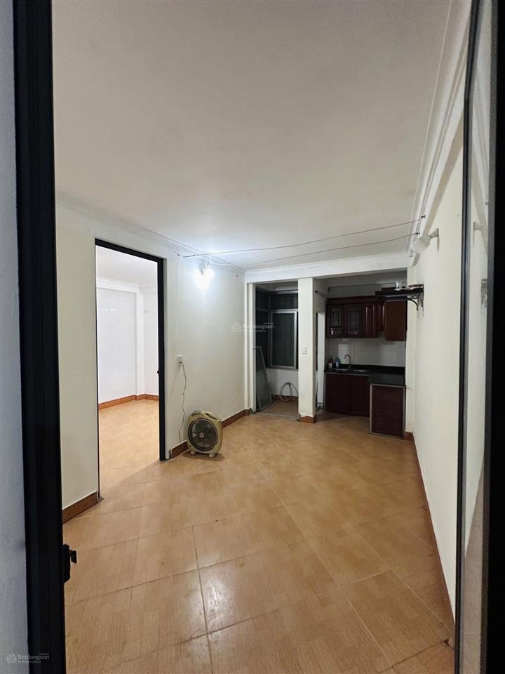 Bán ccmn tôn thất tùng, 50m², 2pn 1vs, đủ đồ, nhà đẹp  1.3 tỷ  0978 164 ***