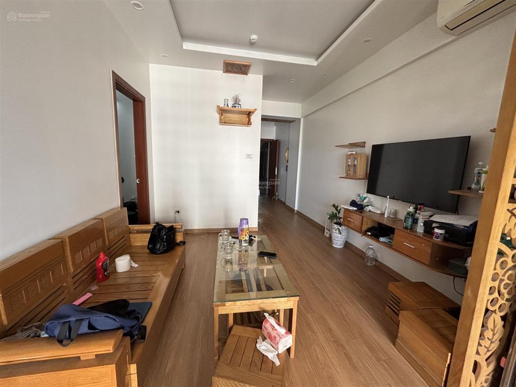 Bán vp5 linh đàm, 4,1 tỷ, 63m2, nội thất liền tường, hoàng mai, sổ đỏ sẵn