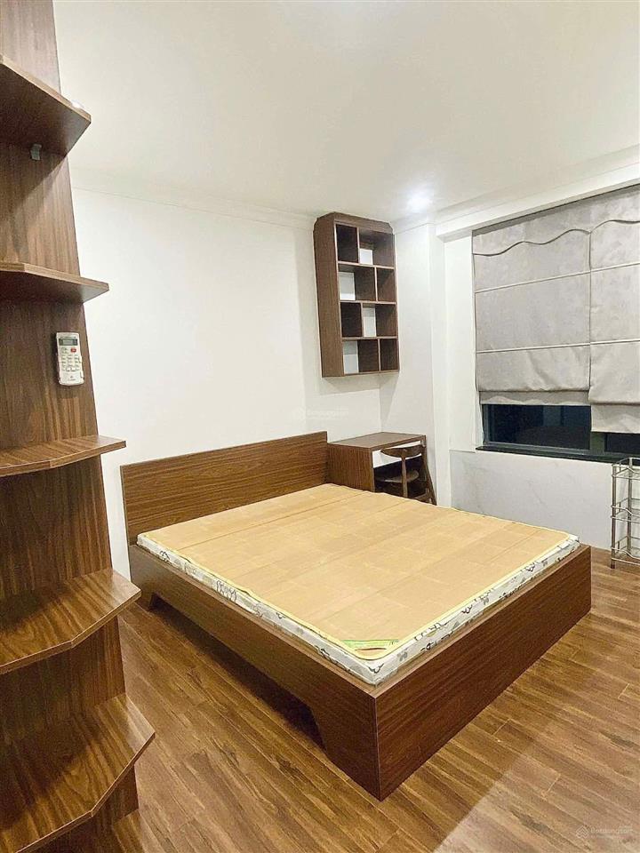 Cho thuê 16 tr/th, 104m2, full đồ, 3pn 2vs, sky central. 176 định công, thanh xuân, phương liệt