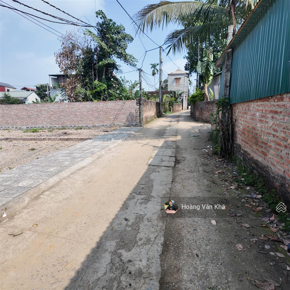 Bán đất vàng trung tâm chợ hòa thạch, đối diện uỷ ban, trường học, trung tâm hành chính xã
