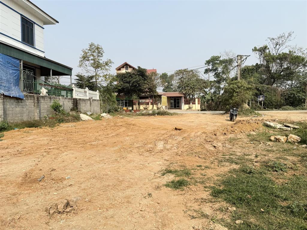 Bán đất trục chính liên huyện  view sông tích giang  giá siêu tốt  thích hợp làm nhà hàng