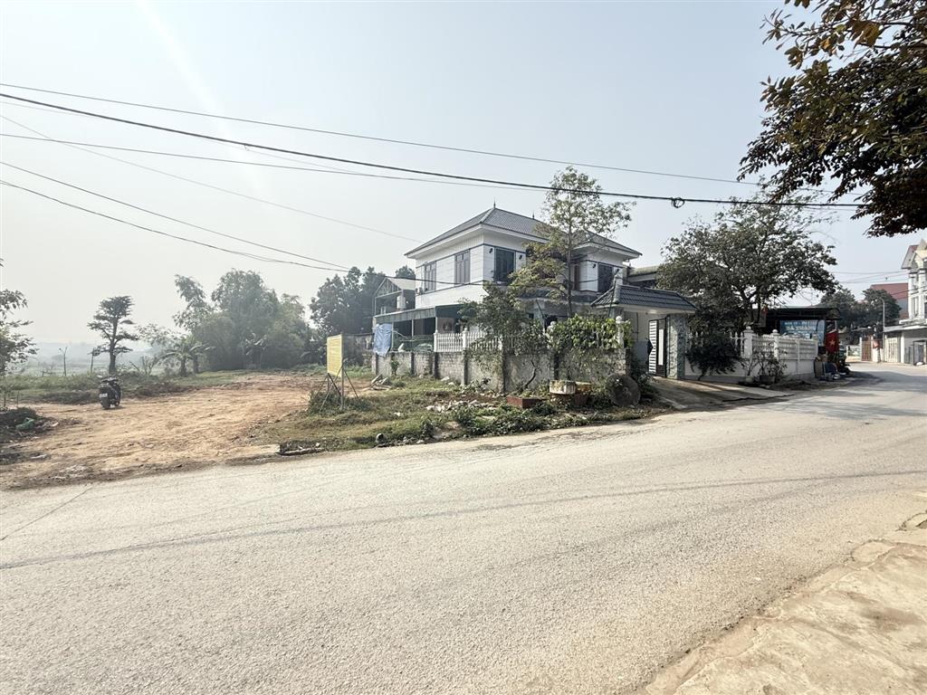 Bán đất trục chính liên huyện  view sông tích giang  giá siêu tốt  thích hợp làm nhà hàng