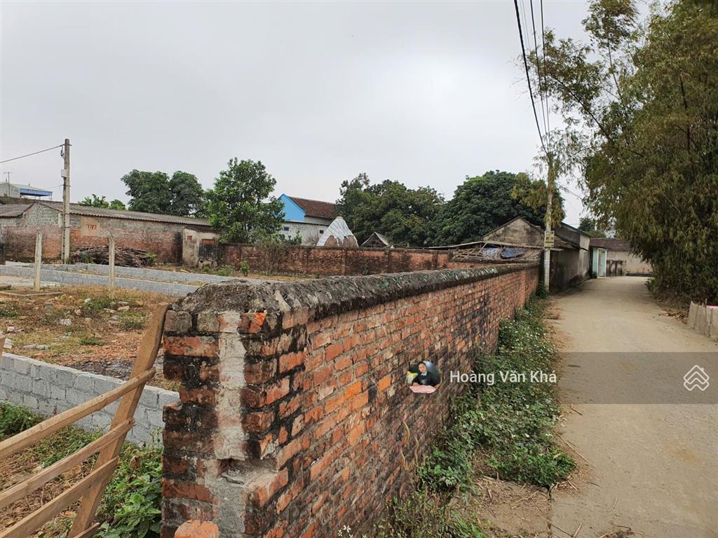 Bán đất giá hời đông yên 154m2 đường ô tô tránh nhau, giá chỉ hơn 2 tỷ