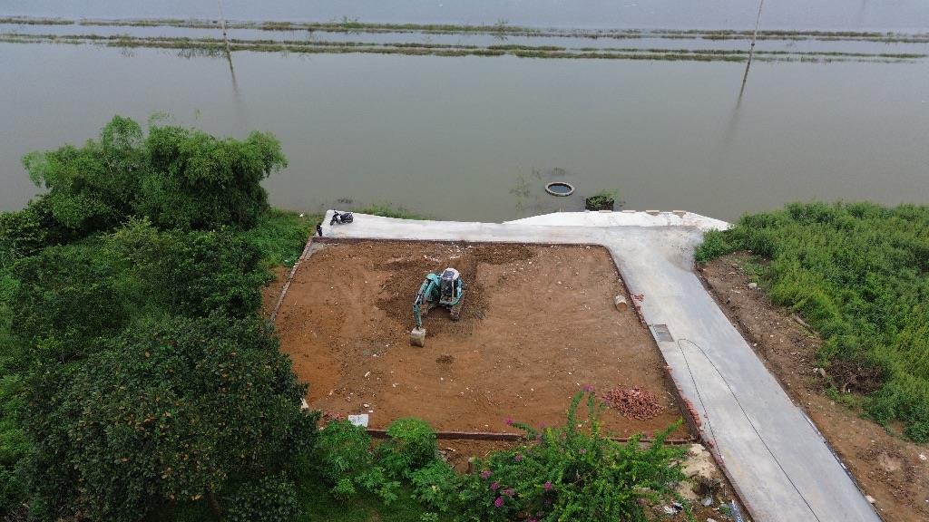 Chính chủ cần tiền bán gấp 4 lô view hồ giá chỉ hơn 2 tỷ / 1 lô