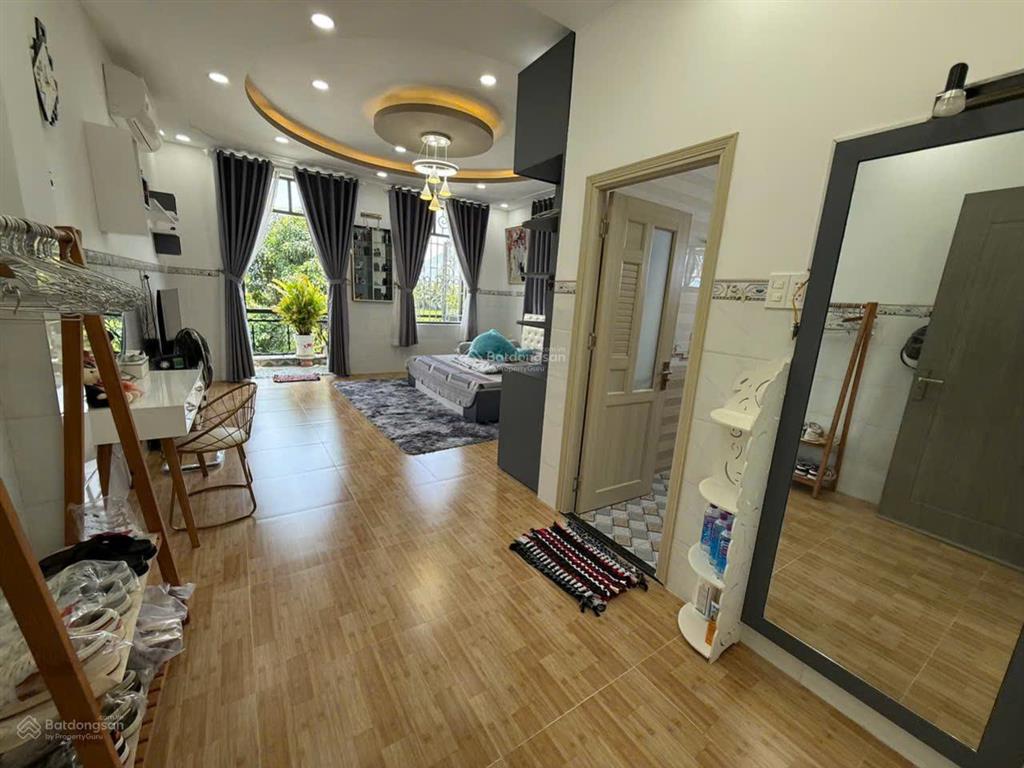 Bán căn nhà tâm huyết 3 tầng dt sàn 246m2 nở hậu, đẹp nhì diên điền, diên khánh cũ khánh hòa