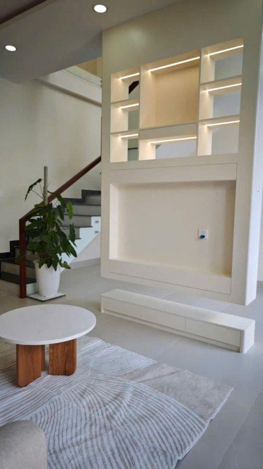 Cần bán gấp căn nhà 2 tầng 143m2 gần ngã tư Nguyễn Trãi và Quốc lộ 1 Diên Khánh, Khánh Hòa