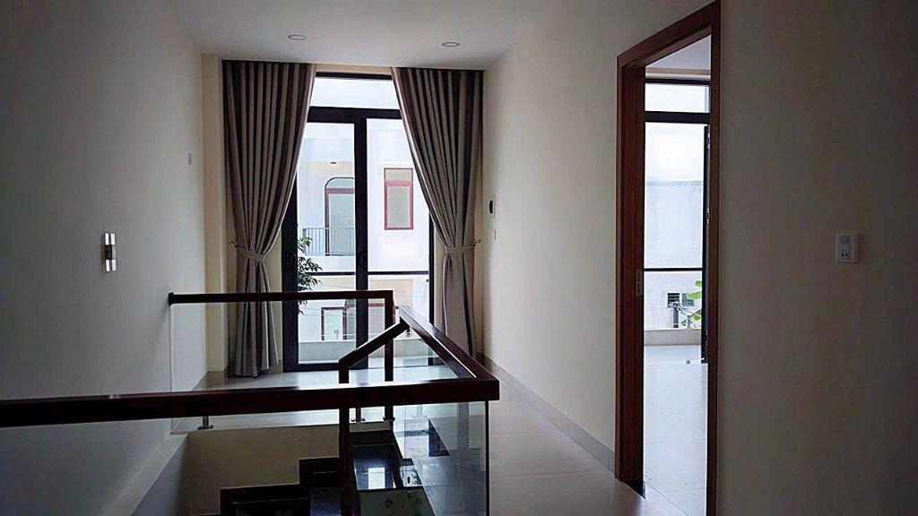 Cần bán gấp căn nhà 2 tầng 143m2 gần ngã tư Nguyễn Trãi và Quốc lộ 1 Diên Khánh, Khánh Hòa