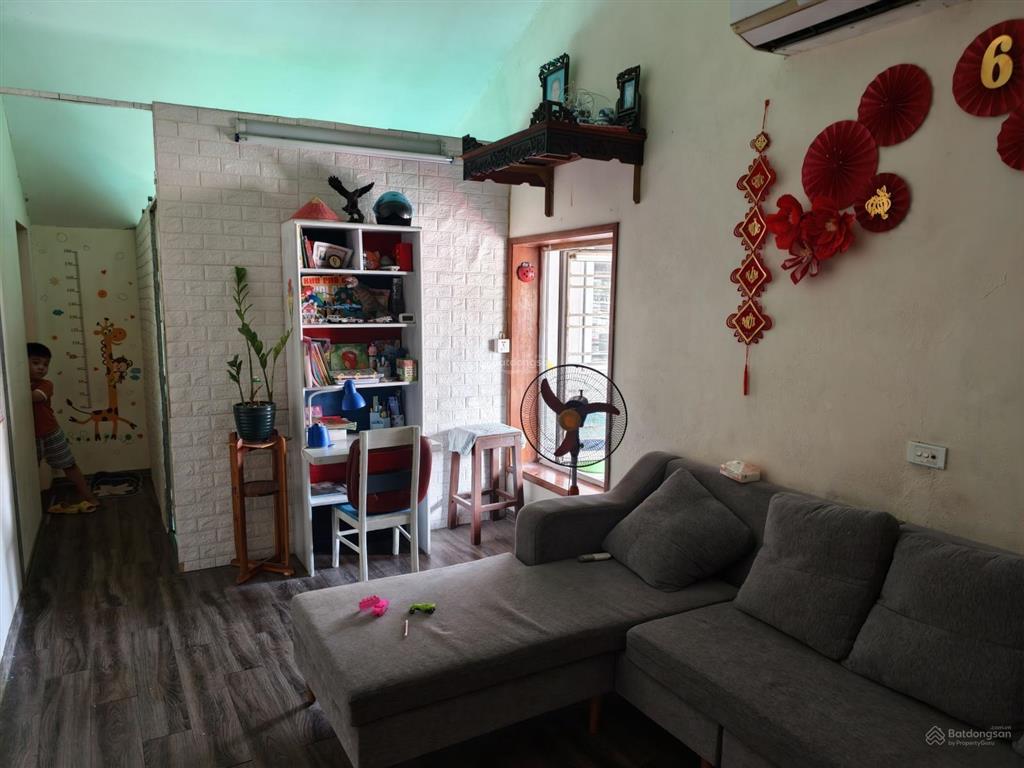 Bán nr 206 c15 tập thể thượng thanh, 4,1 tỷ, 32m2 view đẹp, giá ưu đãi