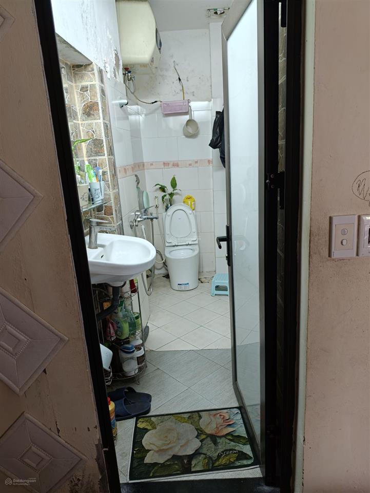 Bán nr 206 c15 tập thể thượng thanh, 4,1 tỷ, 32m2 view đẹp, giá ưu đãi