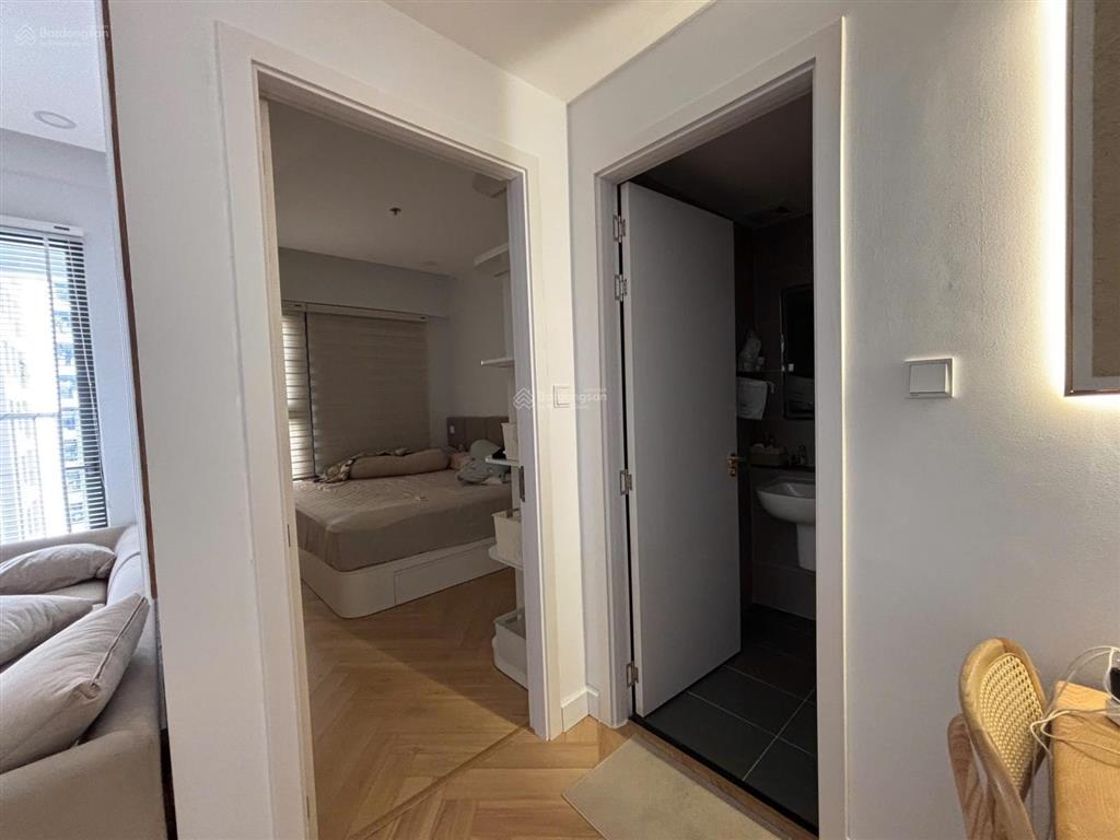 Bán cc đẹp tại the rivana, 2,4 tỷ, 52m2, 1pn, 1wc