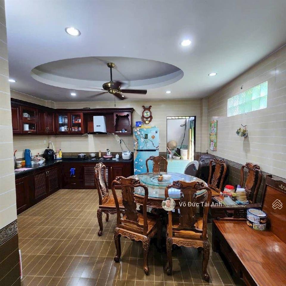 Lô góc 2 mặt đường 12m view cạnh công viên cực hiếm  ngang 5m chính chủ trang bìa  14,7 tỷ