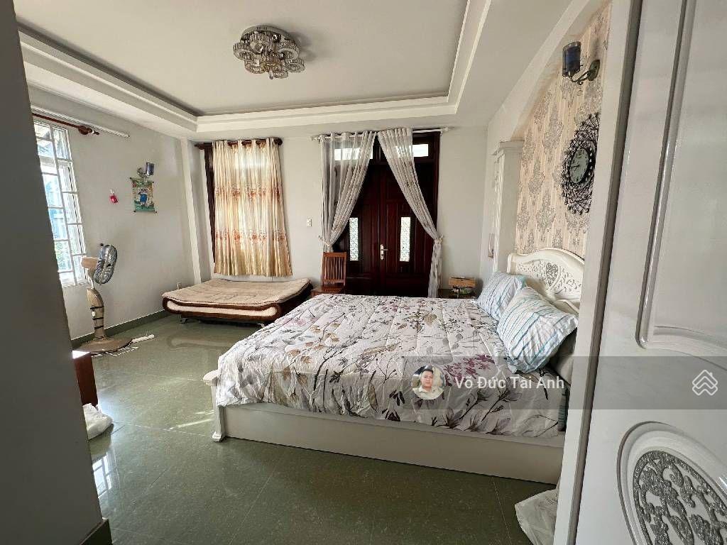 Lô góc 2 mặt đường 12m view cạnh công viên cực hiếm  ngang 5m chính chủ trang bìa  14,7 tỷ