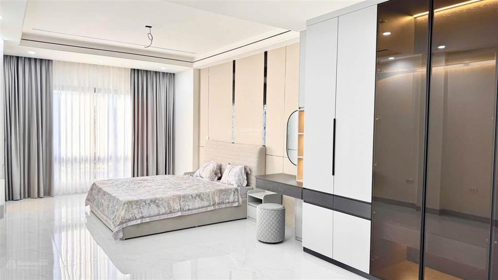 Chủ bán gấp liền kề tại khu đô thị mậu lương hà đông, chỉ nhỉnh 11 tỷ  rẻ hơn 3 tỷ so với hàng xóm
