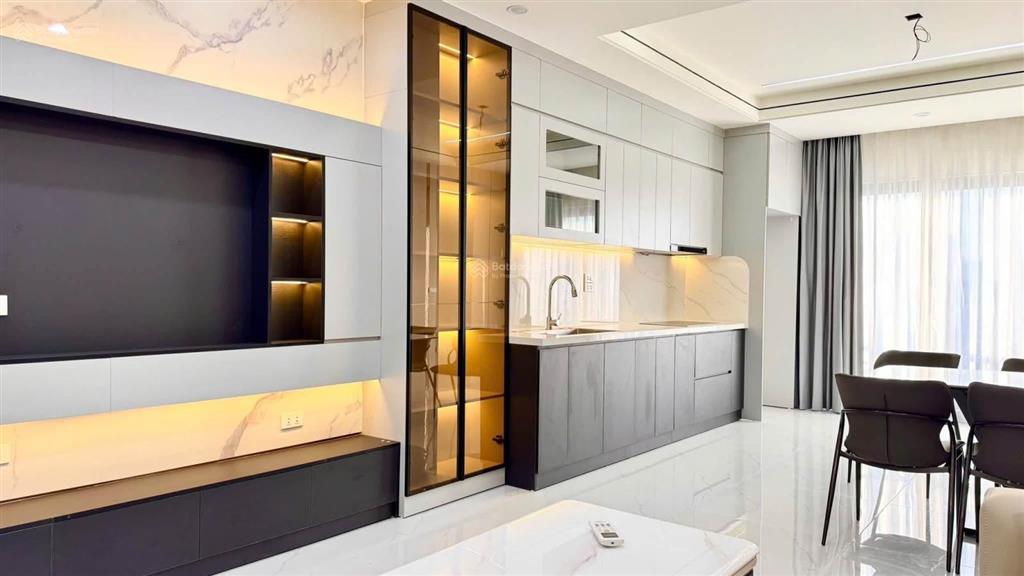 Chủ bán gấp liền kề tại khu đô thị mậu lương hà đông, chỉ nhỉnh 11 tỷ  rẻ hơn 3 tỷ so với hàng xóm