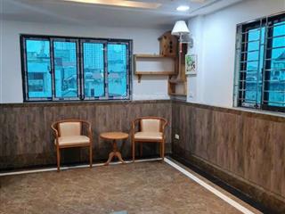 Cho thuê căn hộ dịch vụ 60m2 giá 7tr ở hoàng ngân gần hoàng đạo thúy, lê văn lương, nhân chính