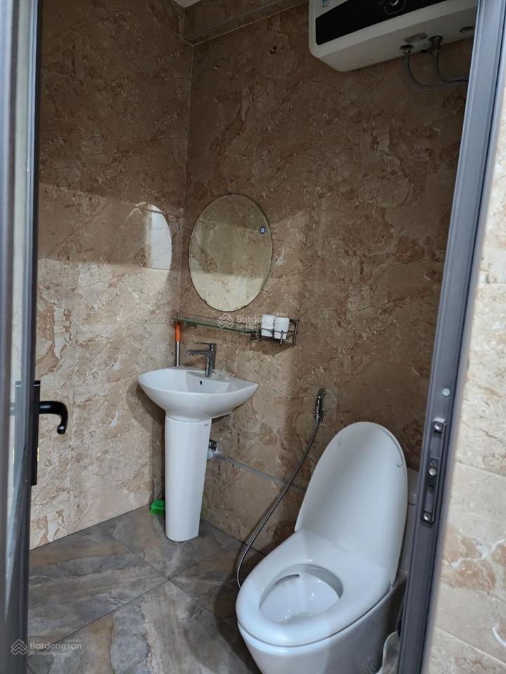 Chính chủ cho thuê căn hộ ccmn 2pn gần nguyễn tuân từ giá 8 triệu
