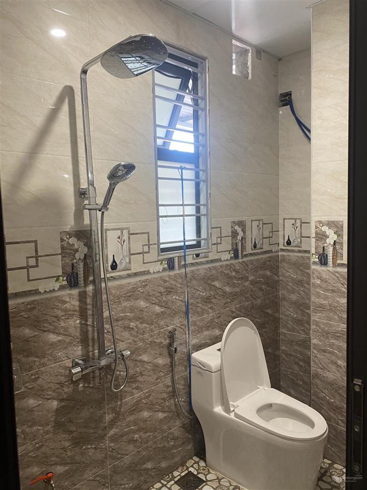Chính chủ cho thuê căn hộ chung cư 3pn 120m2 gần lê văn lương từ 13tr