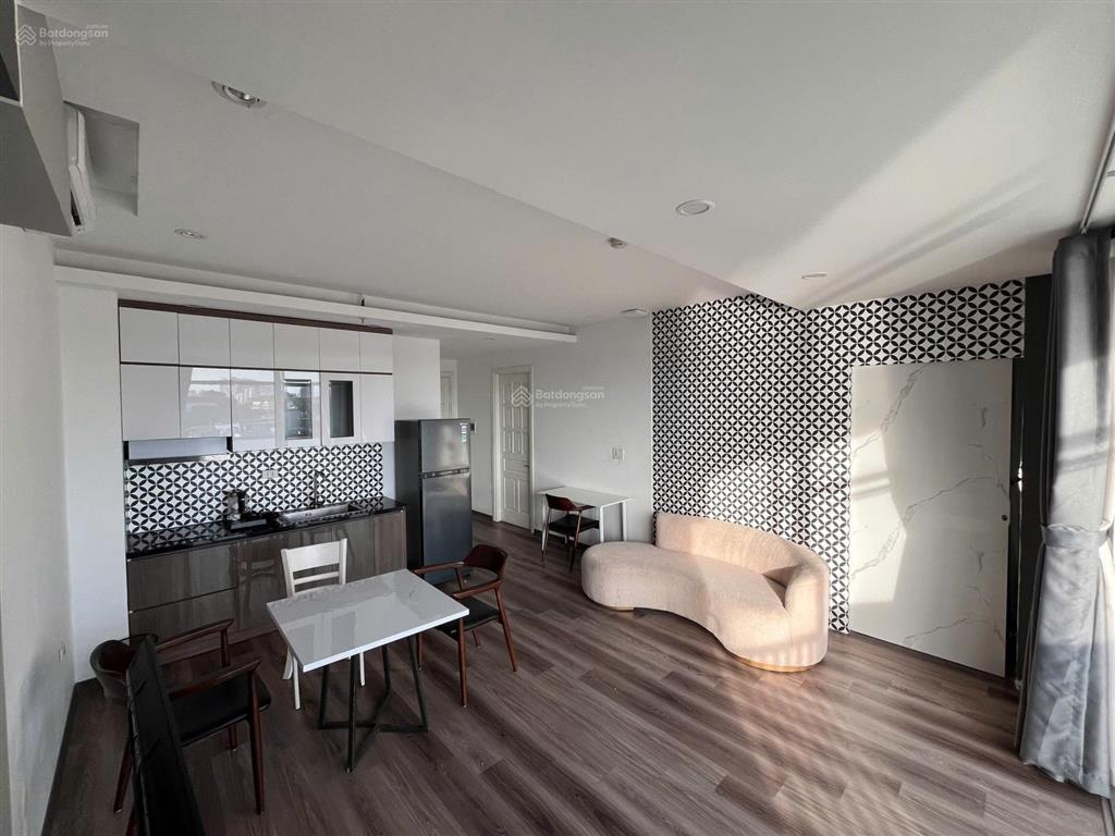 Cho thuê căn hộ đẹp 1 ngủ 40m2 đầy đủ đồ tô ngọc vân gần hồ tây, xuân diệu, lạc long quân, yên hoa