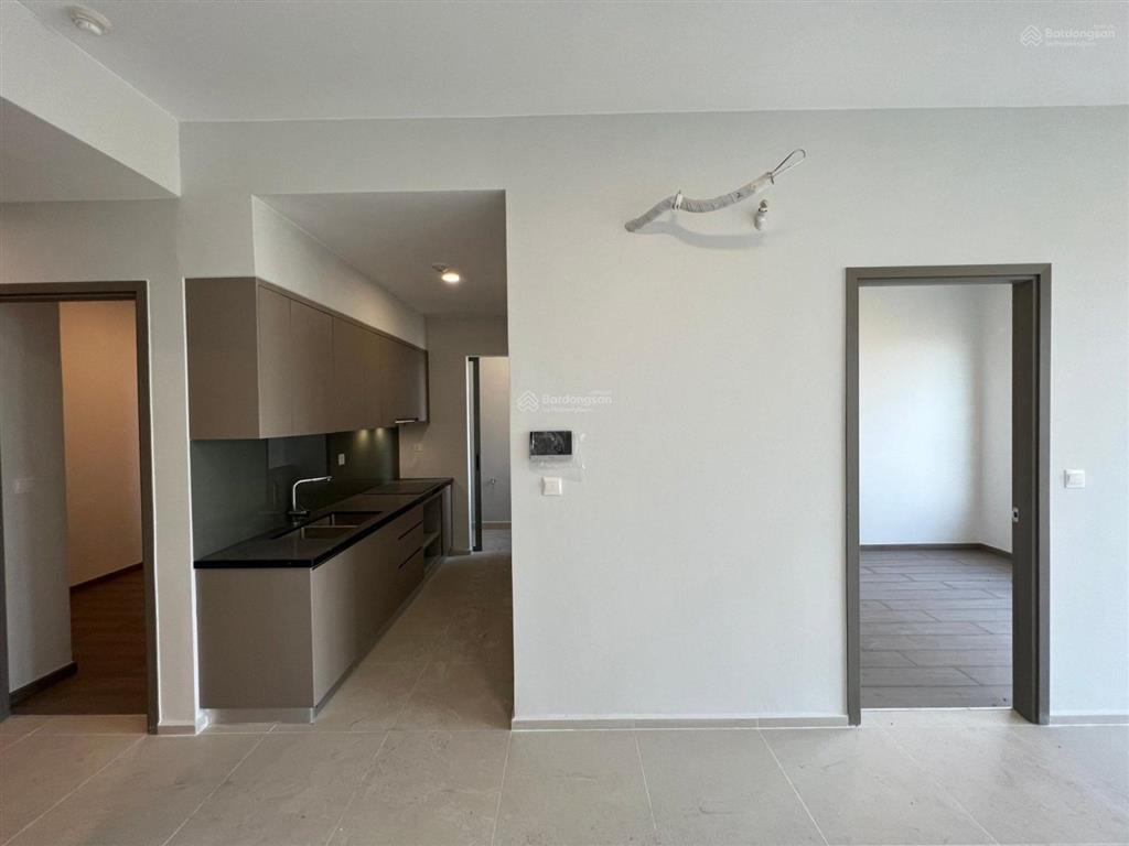 Bán gấp sổ sẵn westgate 2pn 60m2, giá 2 tỷ67, full 102%, view ngoại khu, giá tốt nhất dự án