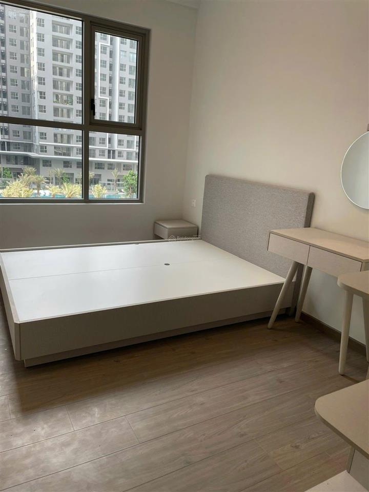 Bán gấp căn góc 2n + 2vs 69m2 giá 3.55tỉ, để lại toàn bộ nội thất như hình, view siêu phẩm block d