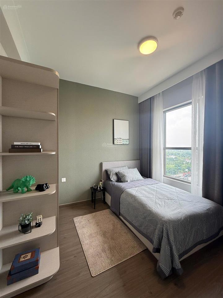 Cho thuê 113m2 full nội thất giá 15triệu/tháng, ở liền, chung cư westgate