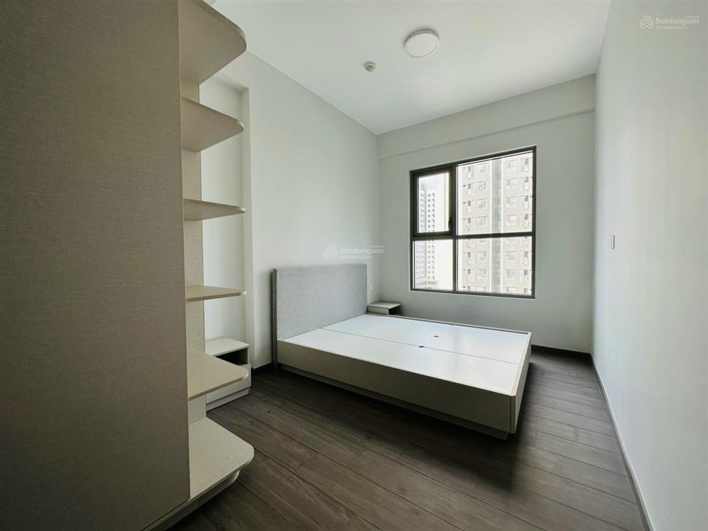 Giá 10tr/th  3pn 2wc 85m², nội khu, sẵn máy lạnh, giường tủ, ở liền căn hộ westgate