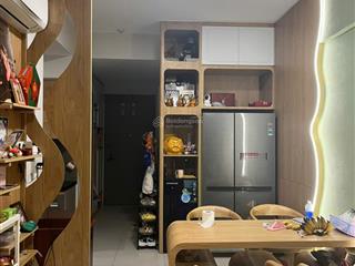 Bán căn full nội thất sổ sẵn westgate 2pn 60m2, giá 2 tỷ 85 full 102%, view hồ bơi