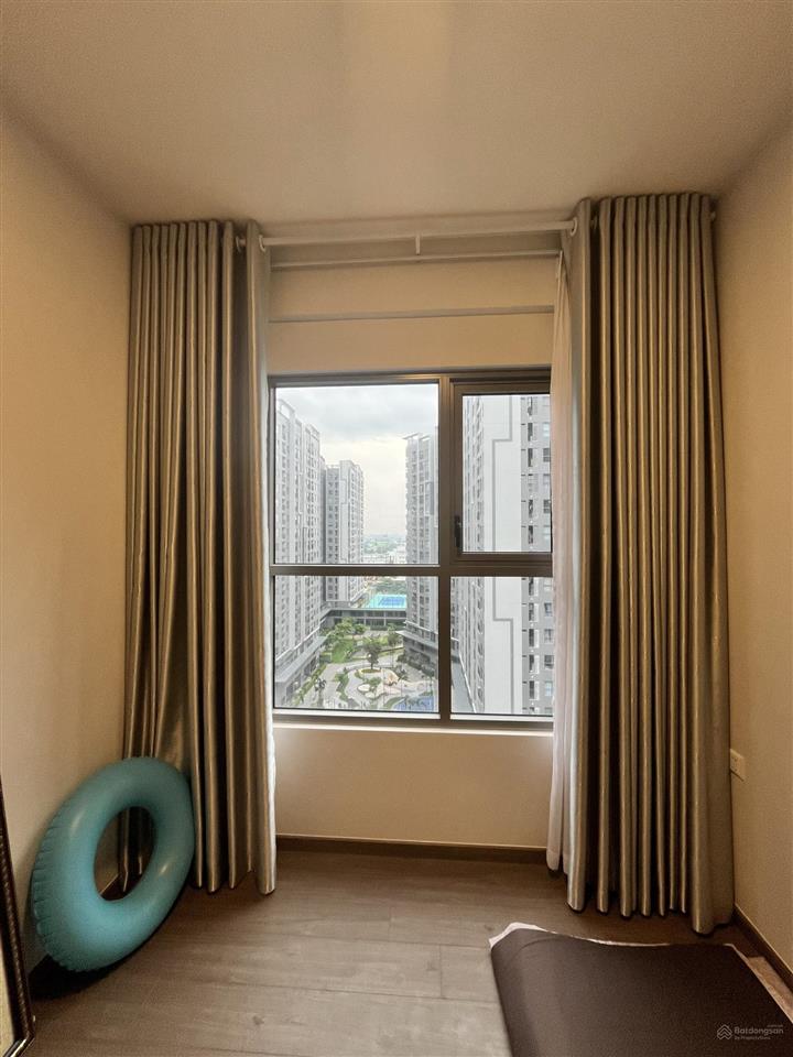 Thuê gấp 3pn 2wc giá 9tr/tháng, sẵn giường tủ, chung cư westgate