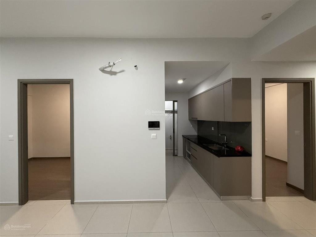 Bán gấp sổ sẵn westgate 2pn 60m2, giá 2,55 tỷ full 102%, view ngoại khu, giá tốt dự án