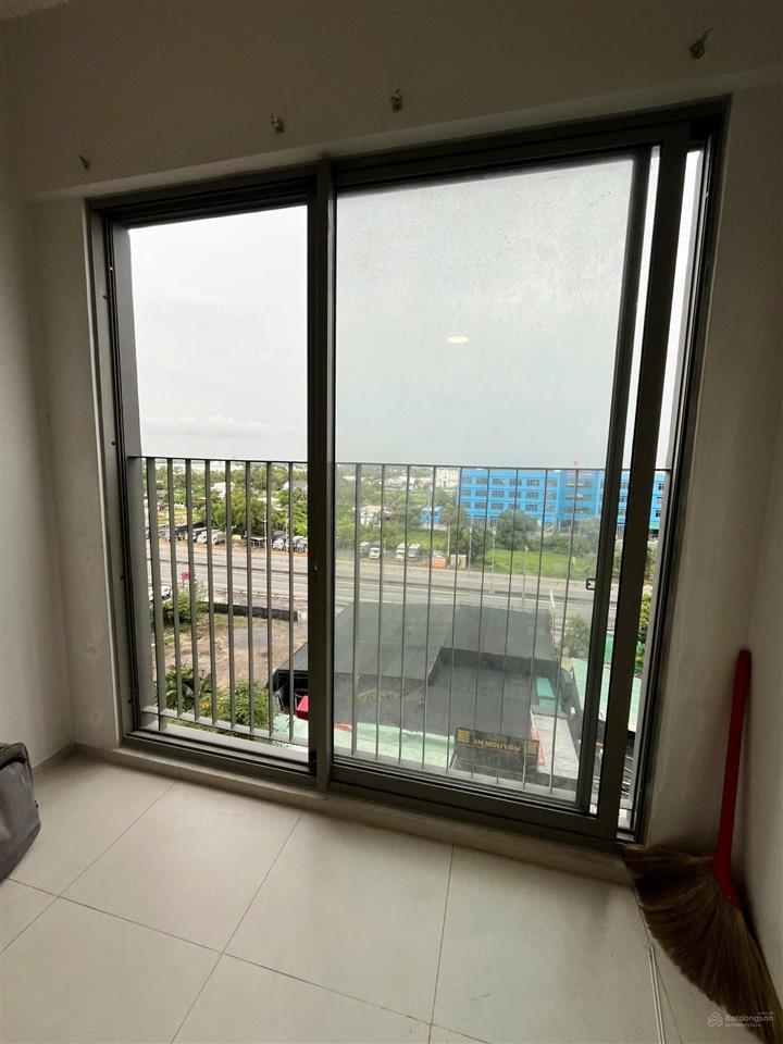 Cho thuê căn 2pn giá 6.8/th full 3ml, 2 máy nước nóng, ở liền chung cư westgate