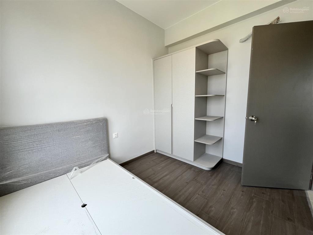 Cho thuê gấp 3pn 85m² giá 9 triệu/tháng view hồ bơi, giường tủ, chung cư westgate