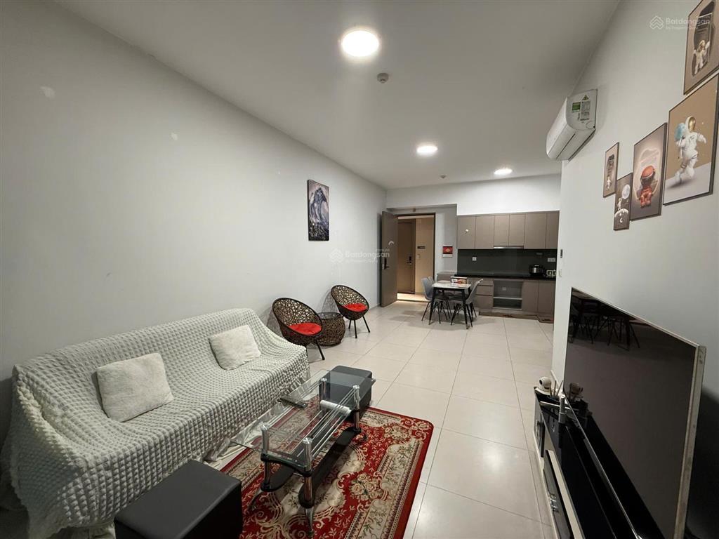 Cho thuê 3pn 85m2 + view hồ bơi giá 12tr/tháng  full nội thất, chung cư westgate