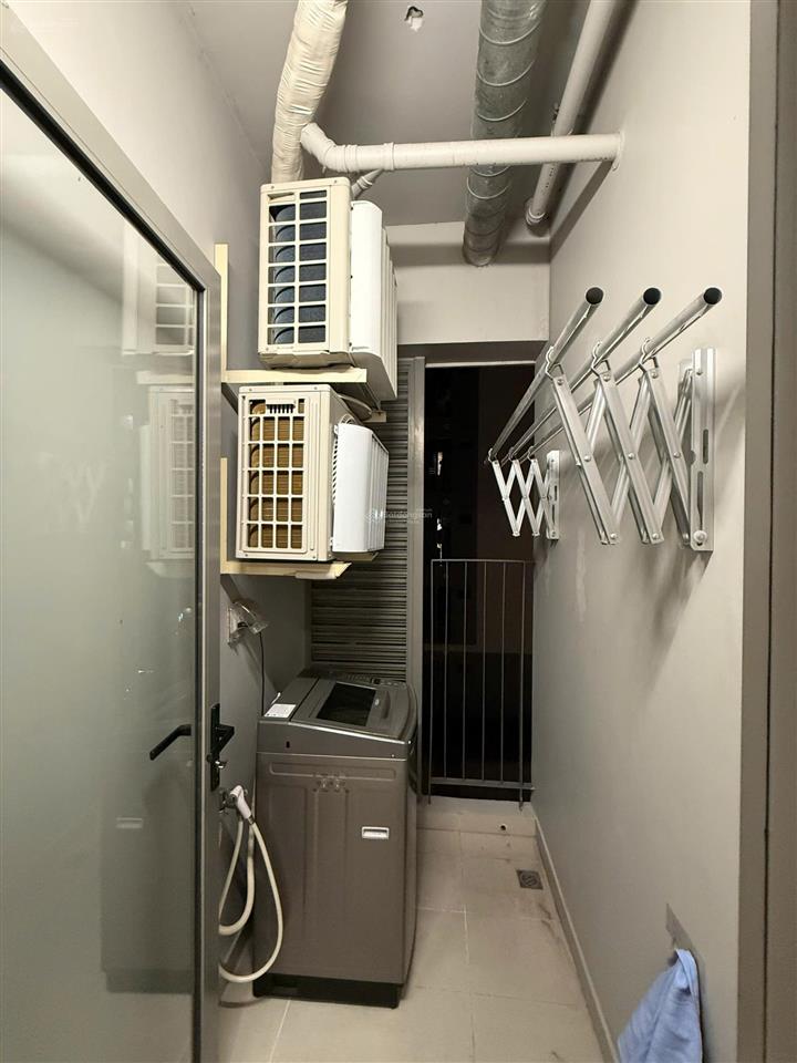 Cho thuê 3pn 85m2 + view hồ bơi giá 12tr/tháng  full nội thất, chung cư westgate