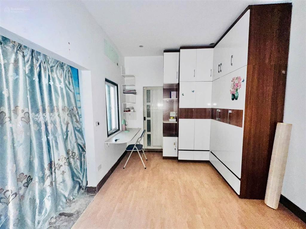 Bán cực gấp nhà riêng cực đẹp ngõ 290 kim mã  20m2x5t  dân xây, đủ nội thất, ở ngay  giá hiếm rẻ