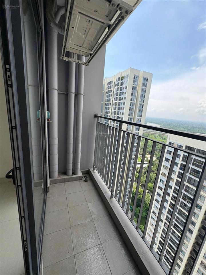 Bán gấp căn hộ 1pn + 47m² giá cạnh tranh chỉ 2,1 tỷ