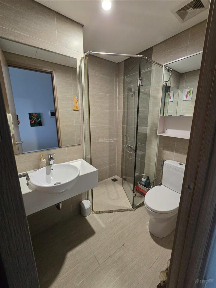 Bán gấp căn hộ 2pn2wc 67m2 the rainbow vinhomes grand park công chứng ngay