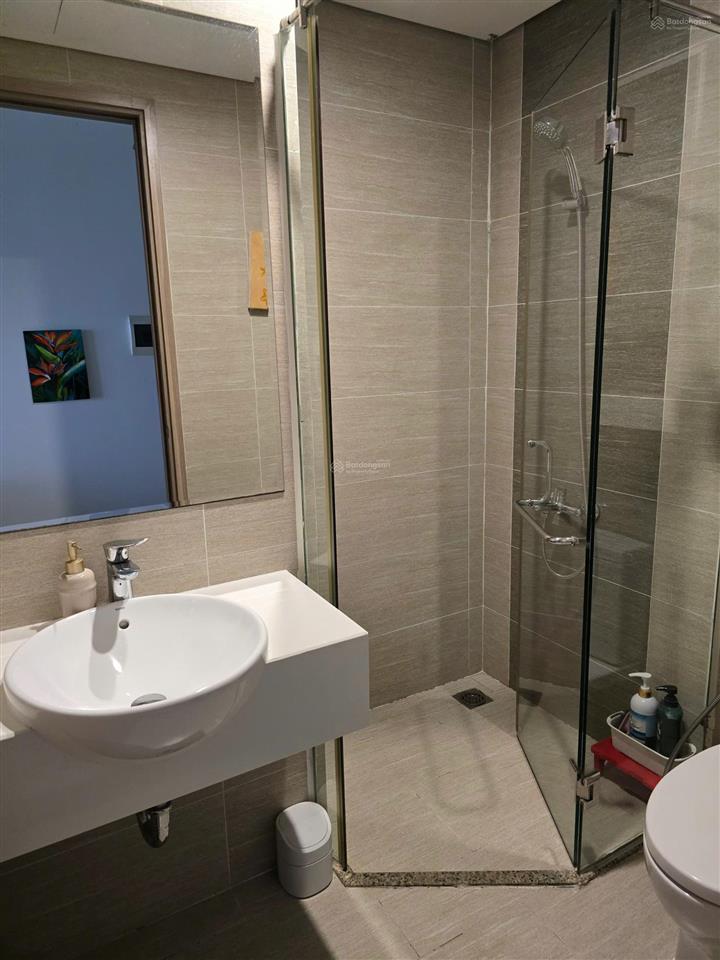 Bán gấp căn hộ 2pn2wc 67m2 the rainbow vinhomes grand park công chứng ngay