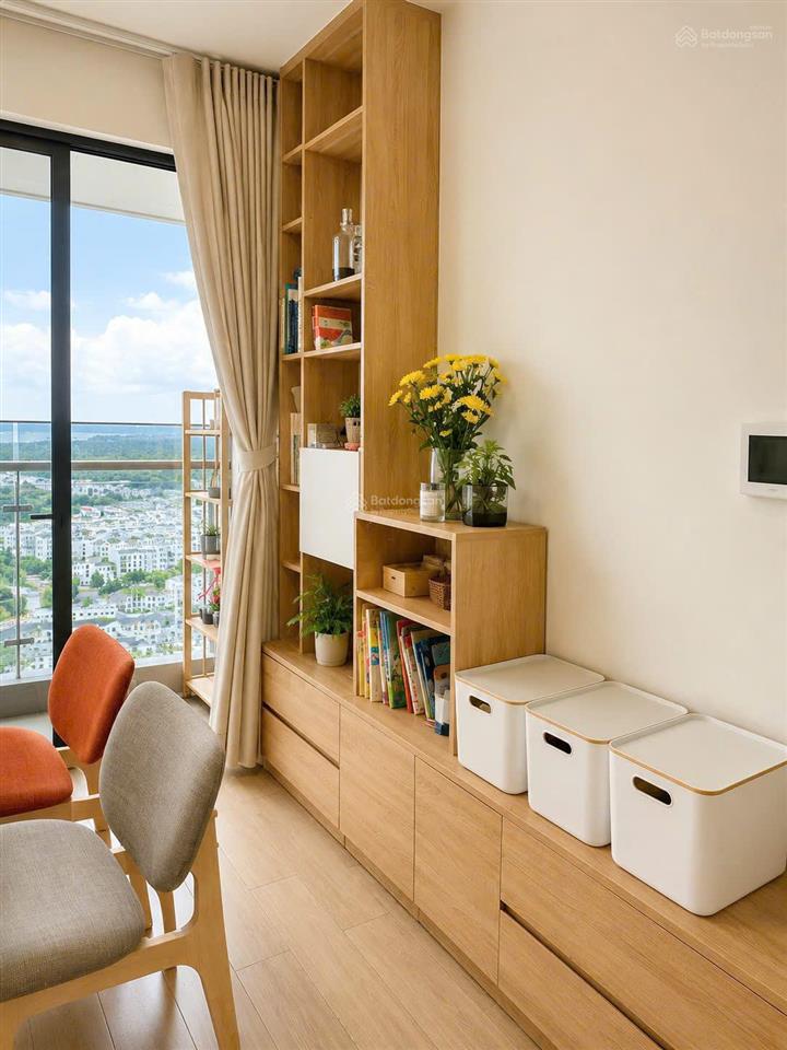 Cắt lỗ 1 tỷ 300 triệu căn 2pn 2wc 78m2 căn góc 2 view cực đẹp masteri centre point