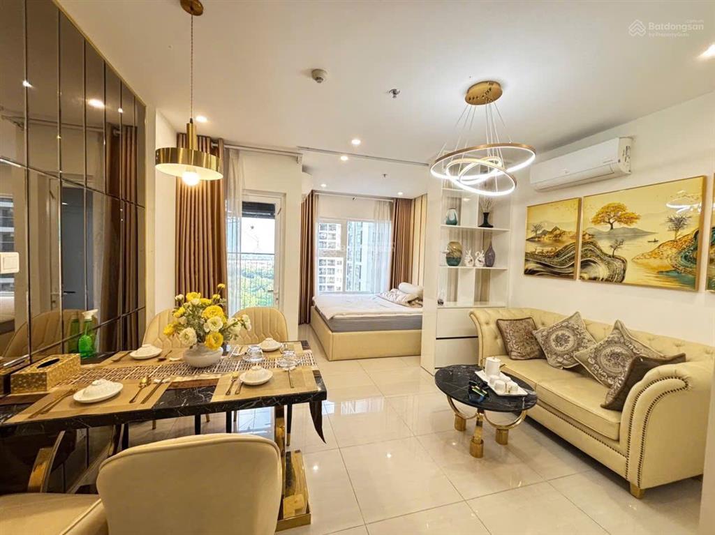 Bán gấp studio diện tích lớn 34m2 full nội thất cao cấp giá siêu hời
