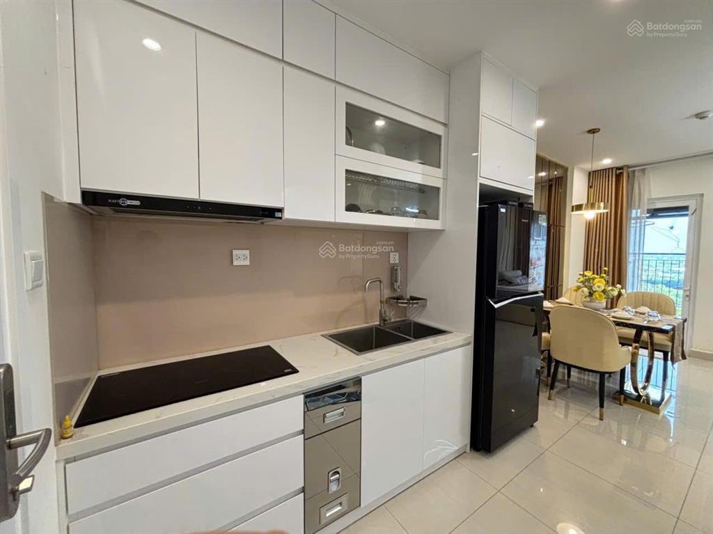 Bán gấp studio diện tích lớn 34m2 full nội thất cao cấp giá siêu hời