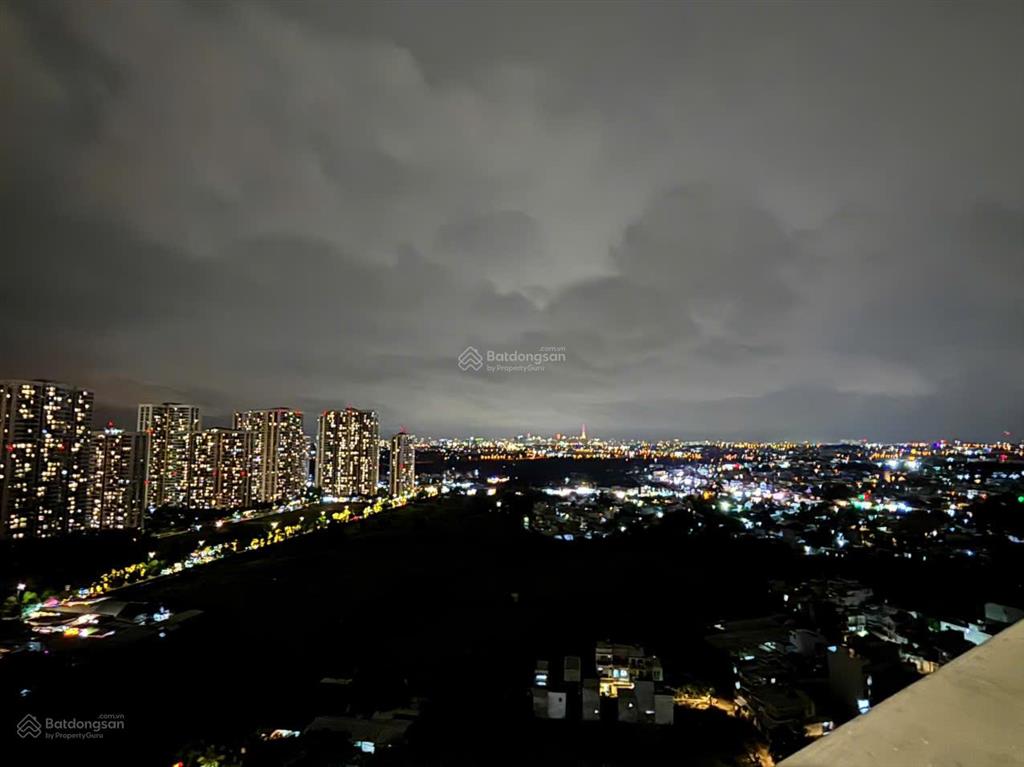 Giá hời thị trường 2pn 2wc diện tích lớn 67m2 the origami  vinhomes grand park
