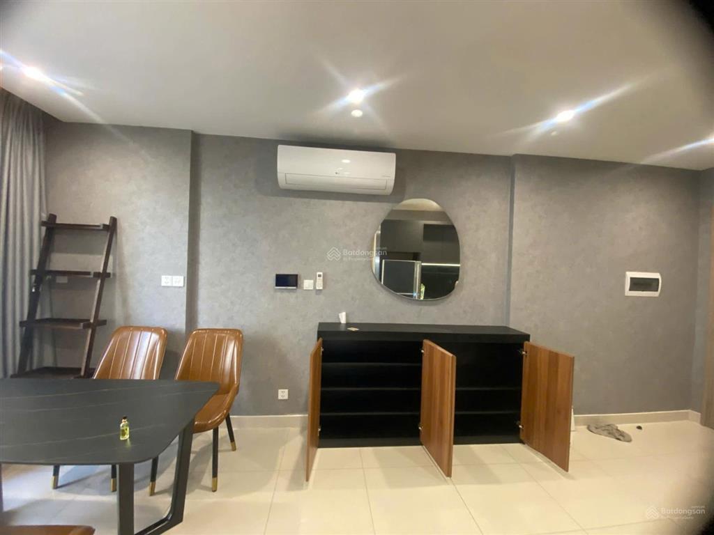 Bán lỗ căn góc 2pn + 69m2  the origami  vinhomes grand park giá chỉ 3.3 tỷ