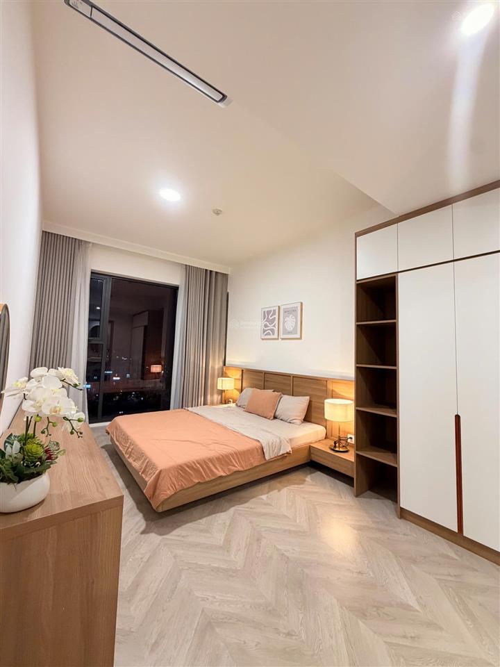 Cắt lỗ 2 tỷ căn 3pn 100m2 full nội thất cao cấp giá siêu siêu hời masteri centre point