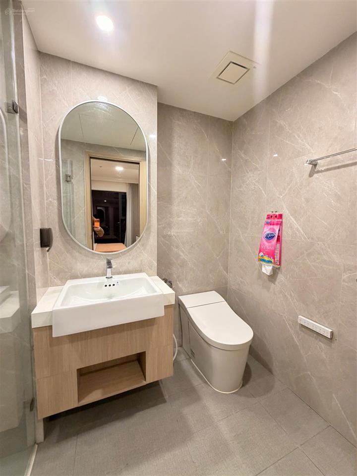 Cắt lỗ 2 tỷ căn 3pn 100m2 full nội thất cao cấp giá siêu siêu hời masteri centre point