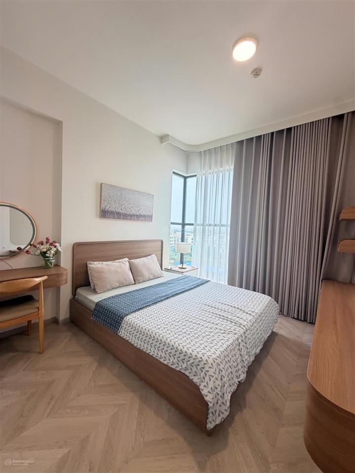 Cắt lỗ 2 tỷ căn 3pn 100m2 full nội thất cao cấp giá siêu siêu hời masteri centre point