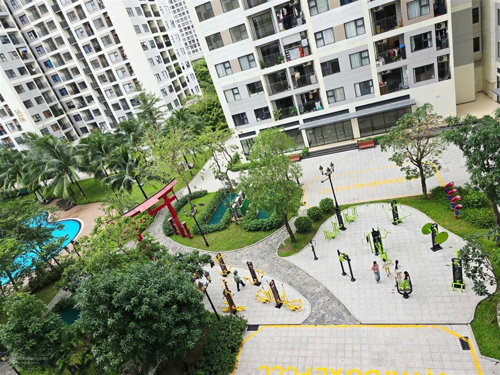 2pn đông nam view hồ bơi giá tốt phân khu the origami vinhomes grand park